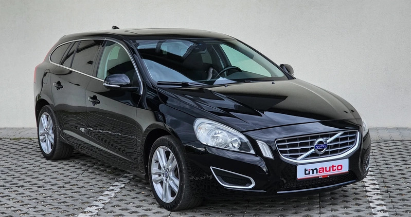 Volvo V60 cena 46900 przebieg: 124000, rok produkcji 2012 z Krzyż Wielkopolski małe 781